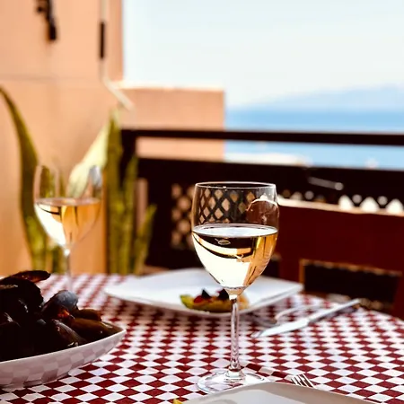 Casa Hugo - Ocean View, Quiet Pool, Fibre Net, Gigantes Apartment Puerto de Santiago (Tenerife)